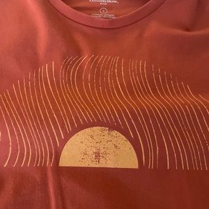 Men’s Small Sunrise Shirt